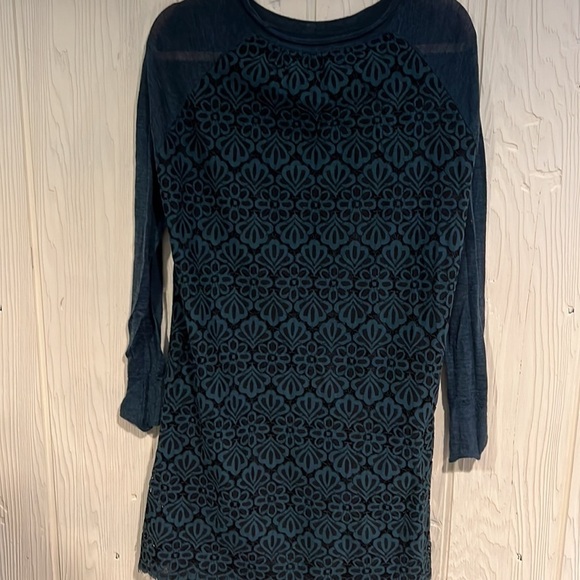 WRAP LONG SLEEVE TUNIC TOP - Picture 6 of 9